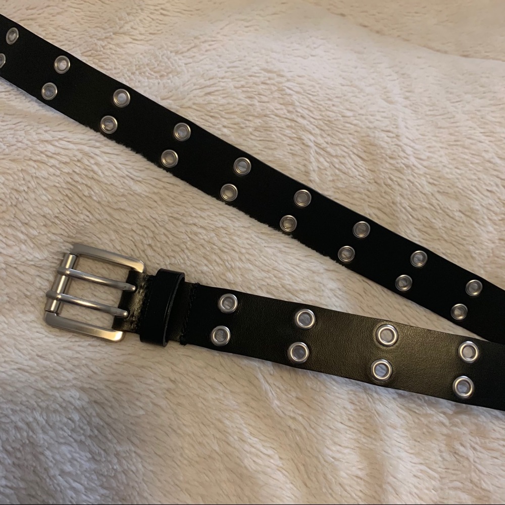 Black Grommet Belt